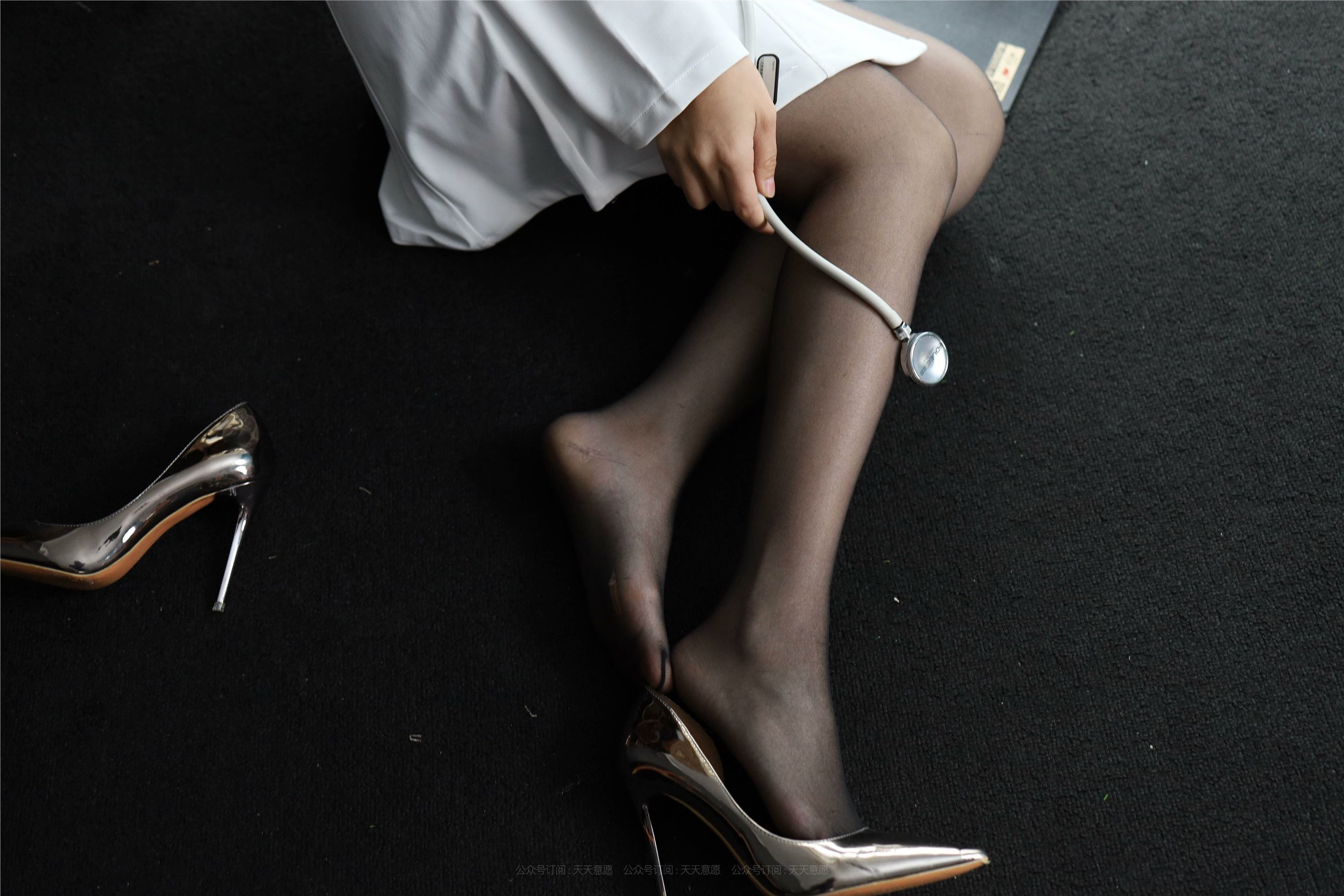 IESS异思趣向  2022.01.05 丝享家982：小婕《美女医生》